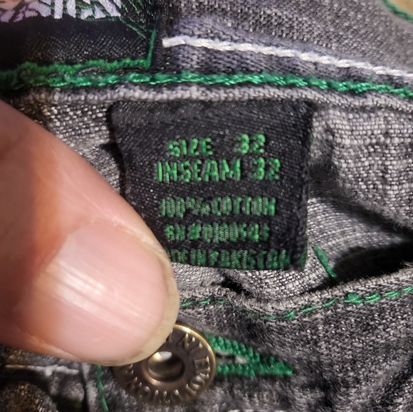 Jeans - Picture 2 of 4